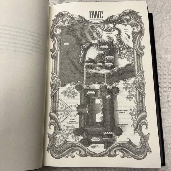 Fourth Wing First Edition Exclusive Holiday Edition Xaden Bonus Chapter Book - Picture 9 of 10